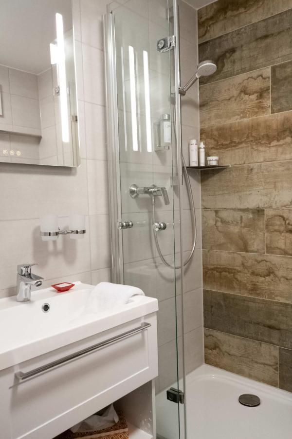 Klostergasthof Heidenheim - Hotel Garni المظهر الخارجي الصورة