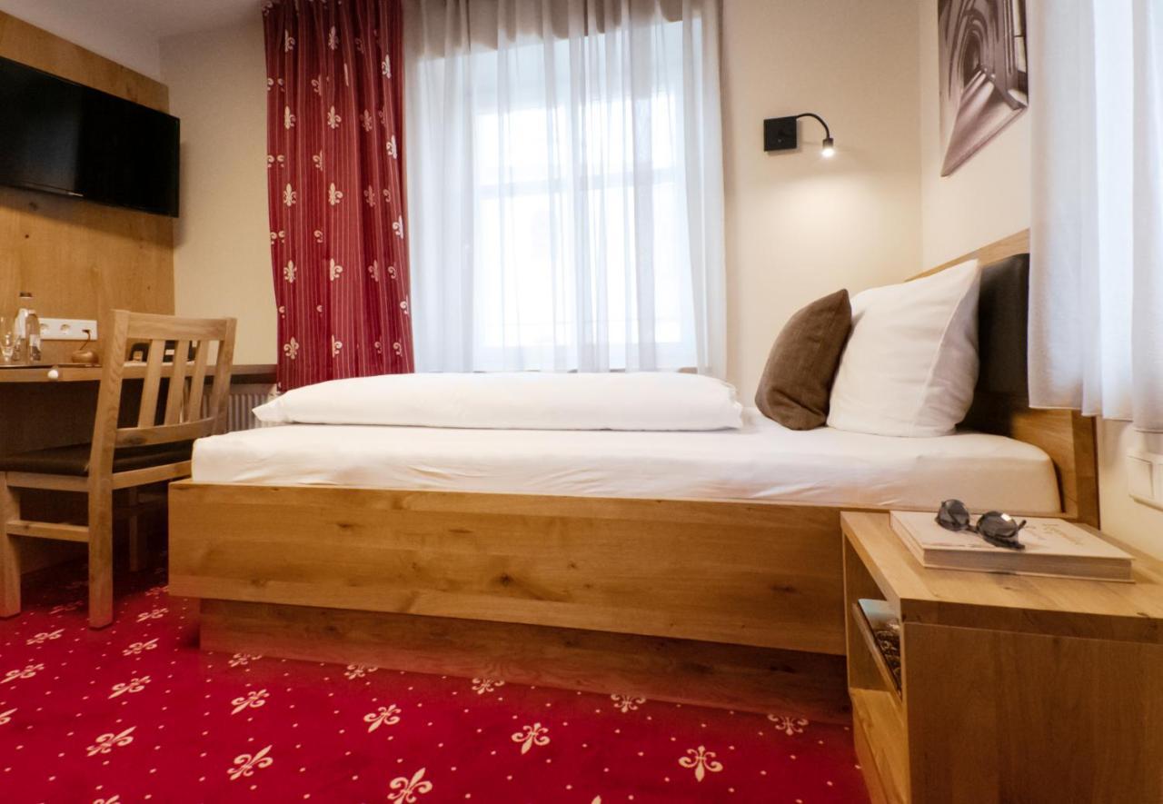 Klostergasthof Heidenheim - Hotel Garni المظهر الخارجي الصورة